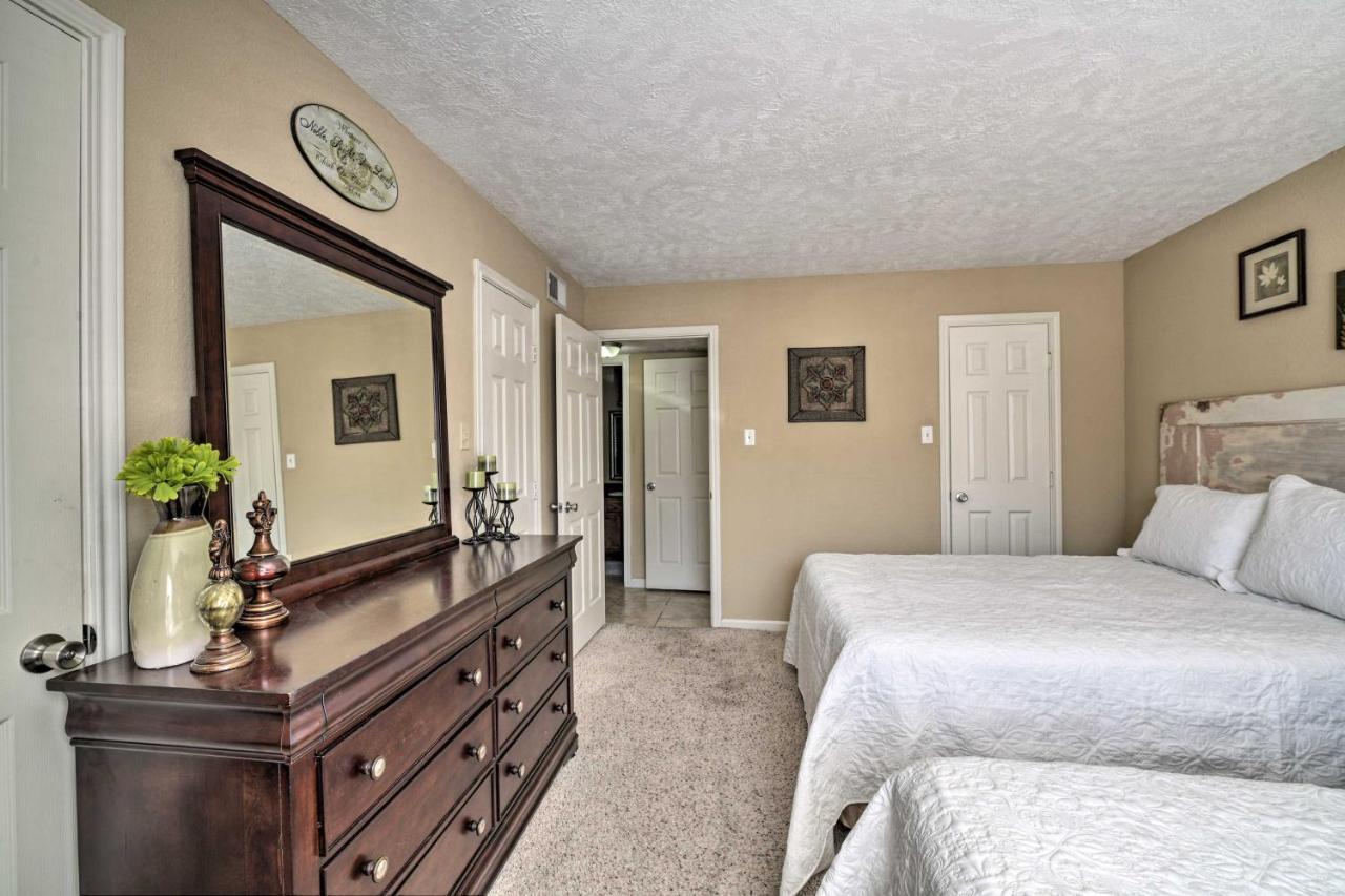 Апартаменти Game Day Retreat Pool Access, 2 Mi To Texas A And M Колледж-Стейшен Екстер'єр фото