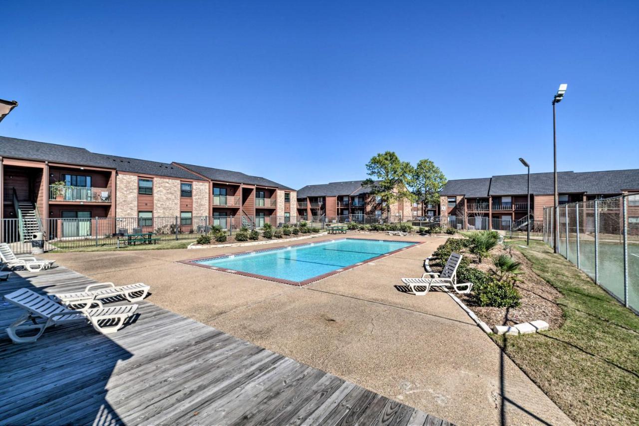 Апартаменти Game Day Retreat Pool Access, 2 Mi To Texas A And M Колледж-Стейшен Екстер'єр фото