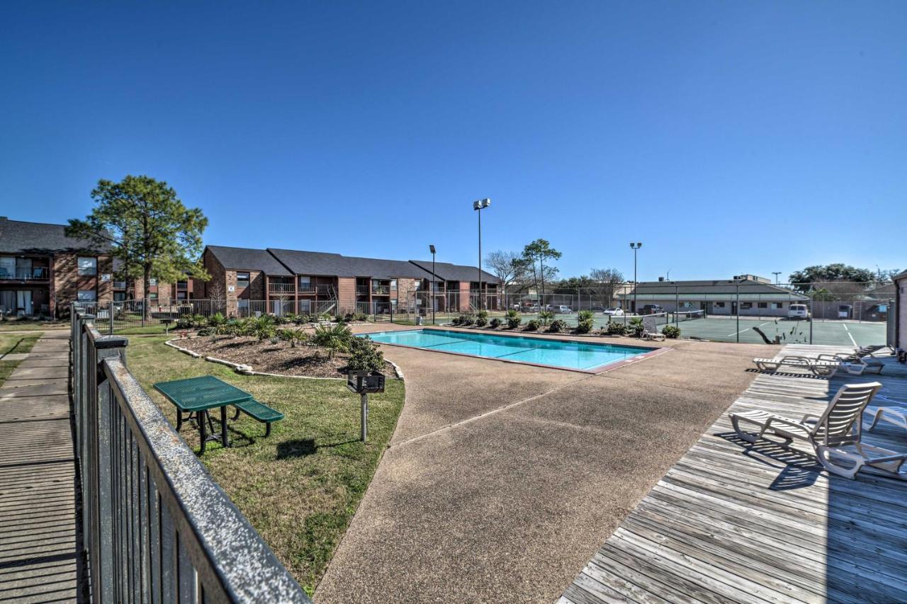 Апартаменти Game Day Retreat Pool Access, 2 Mi To Texas A And M Колледж-Стейшен Екстер'єр фото
